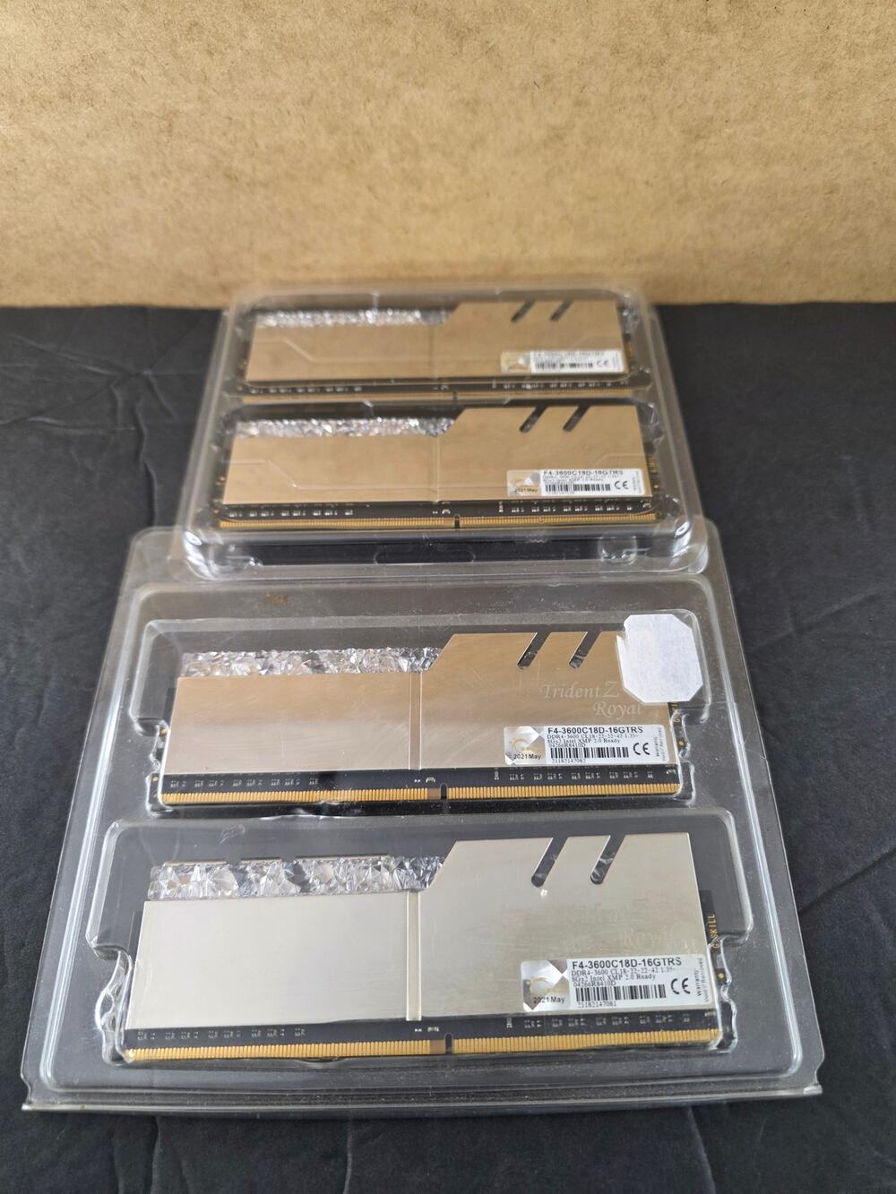 G.Skill Trident Z Royal F4-3600C18D-16GTRS 32gb kit